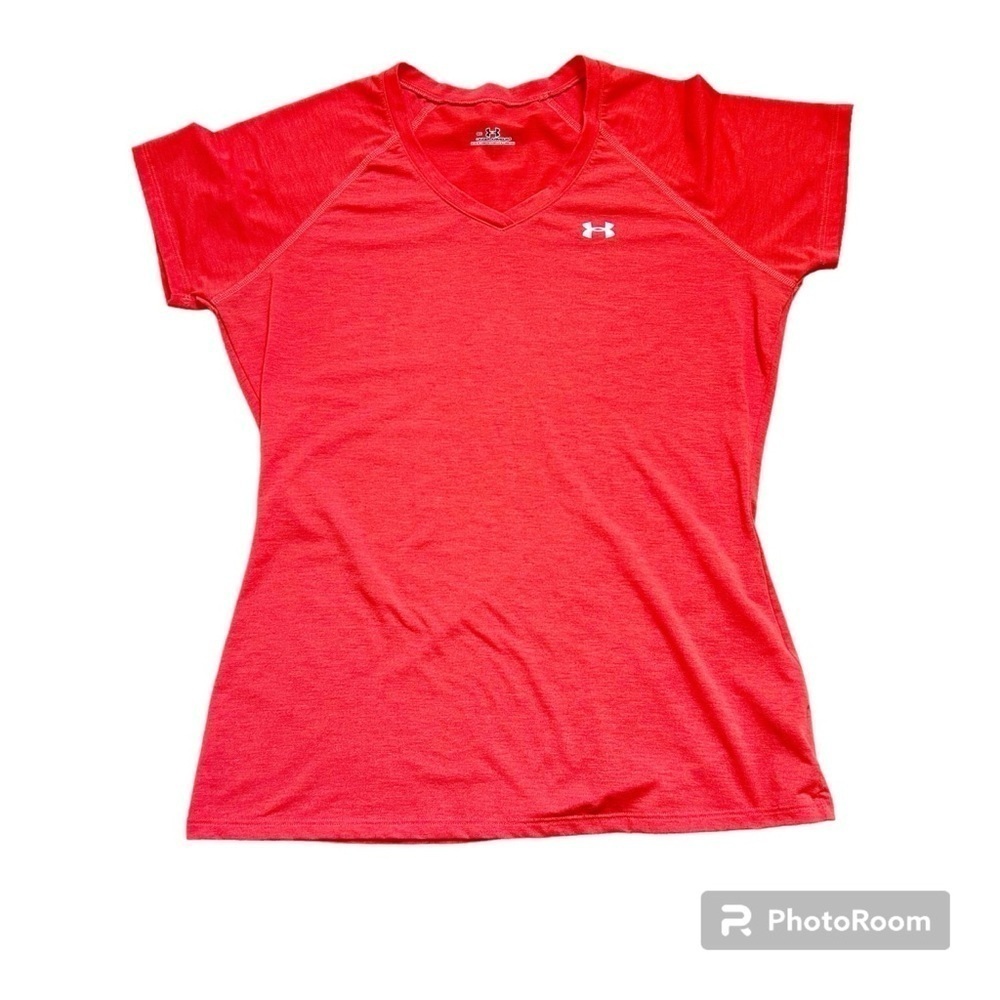 Under Armour  T-Shirt size small Bundle and Save